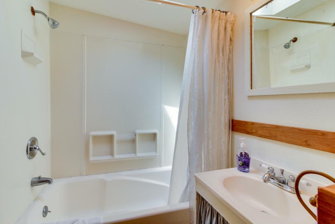 The Captain'S Quarters Villa คายูคอส ภายนอก รูปภาพ